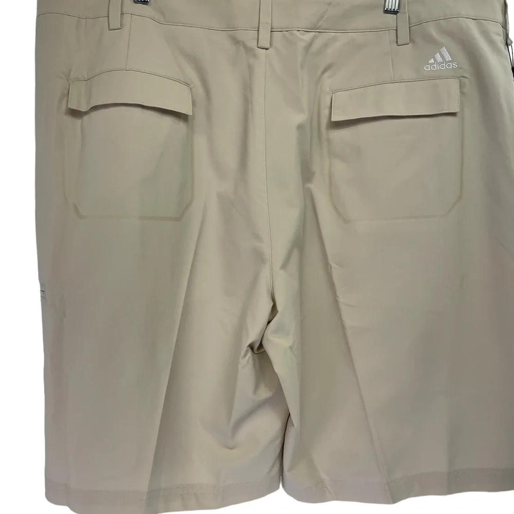 Adidas Mens Sz 40 Beige Shorts (H41) NWTs MSRP $75‎